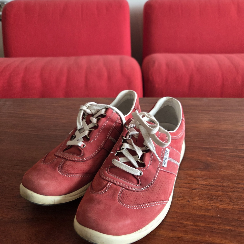 Vintage Red Suede Mephisto Sneakers